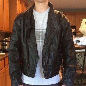Men’s Wilson leather jacket (size small)